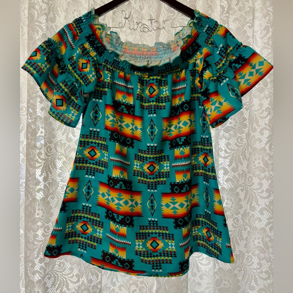 Cavander’s Off-Shoulder Western Blouse